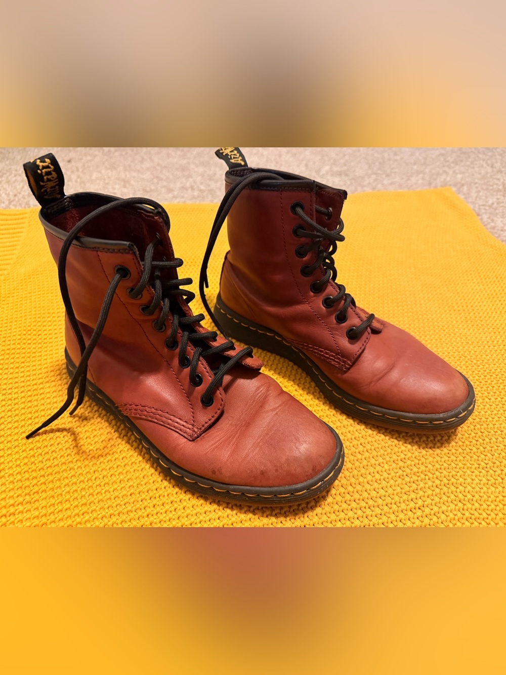 Dr. Martens Women’s Burgundy Leather Lace-Up Combat Boots Size 6
